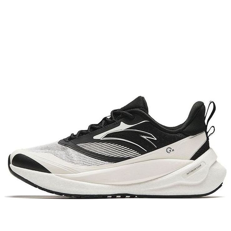 (WMNS) ANTA C37 4.0 'Black White' 922345538-2